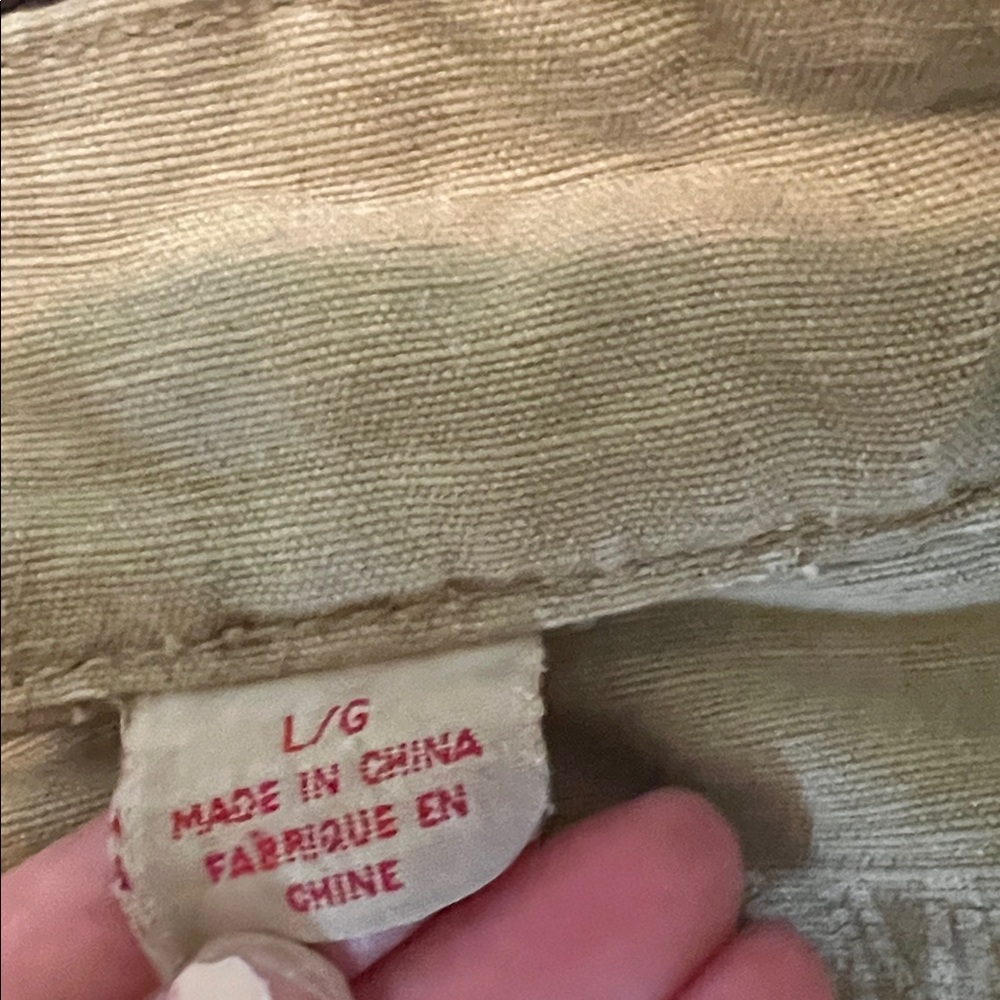 #**Unisex Cream Color Guess Jean Jacket. Military Style - Picture 5 of 14